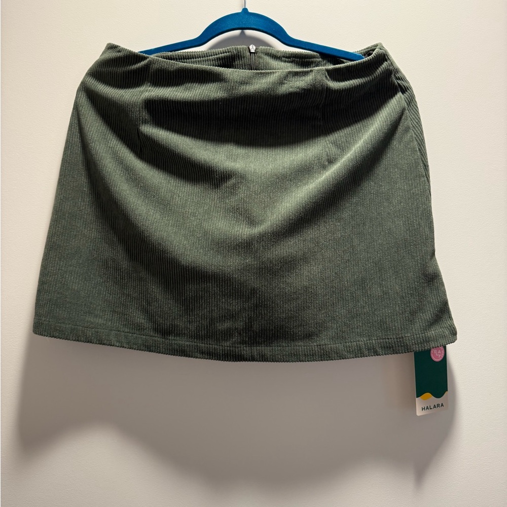NWT Halara Corduroy Skort